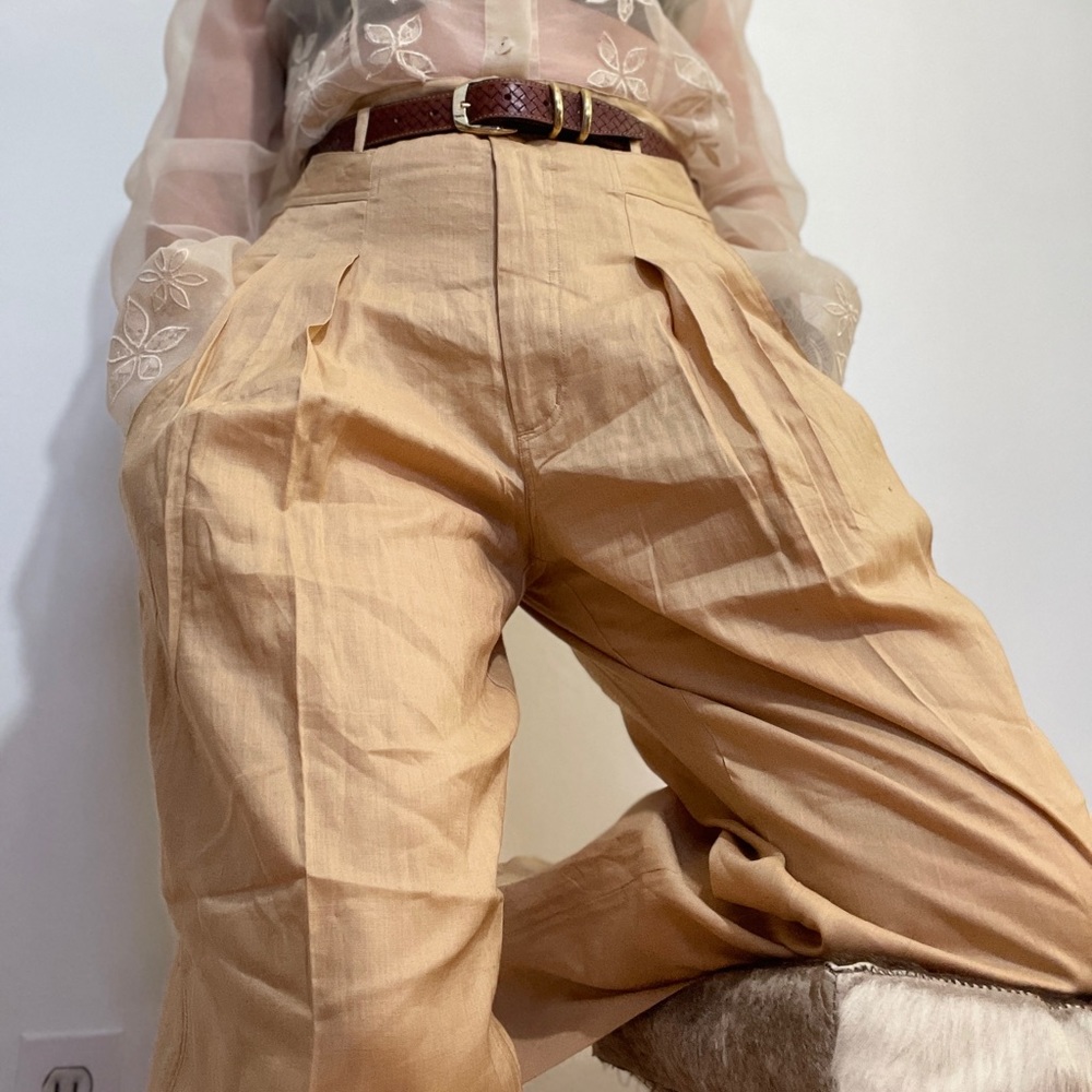 High Waisted Linen Pants in Dulce de Leche - Picture 4 of 16